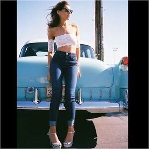 NWT Hot As Hell Intimates Top Off Shoulder White‎